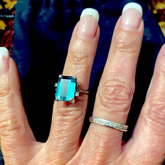 Aquamarine 5-6ct 2 Side-Diamonds 10k White Gold 1950’s Vintage Ring.Size 4-1/2